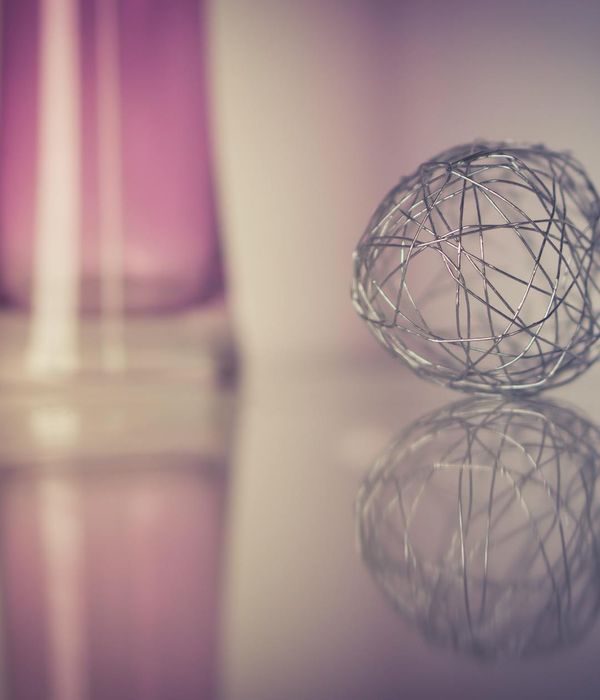 Abstract composition representing focus and visual tranquility